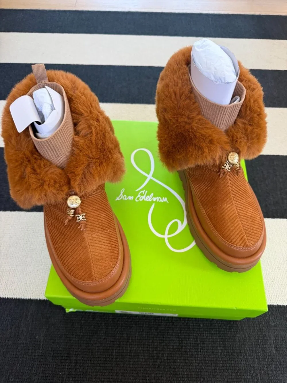 Sam Edelman Faux Fur Corduroy Platform Boots — Chestnut, NIB. 7.5